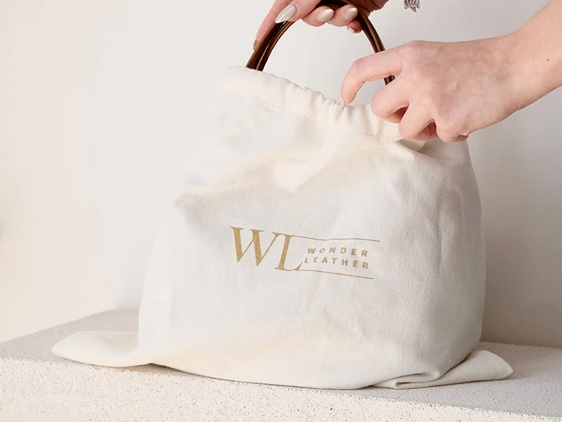 custom packaging bags for clothing